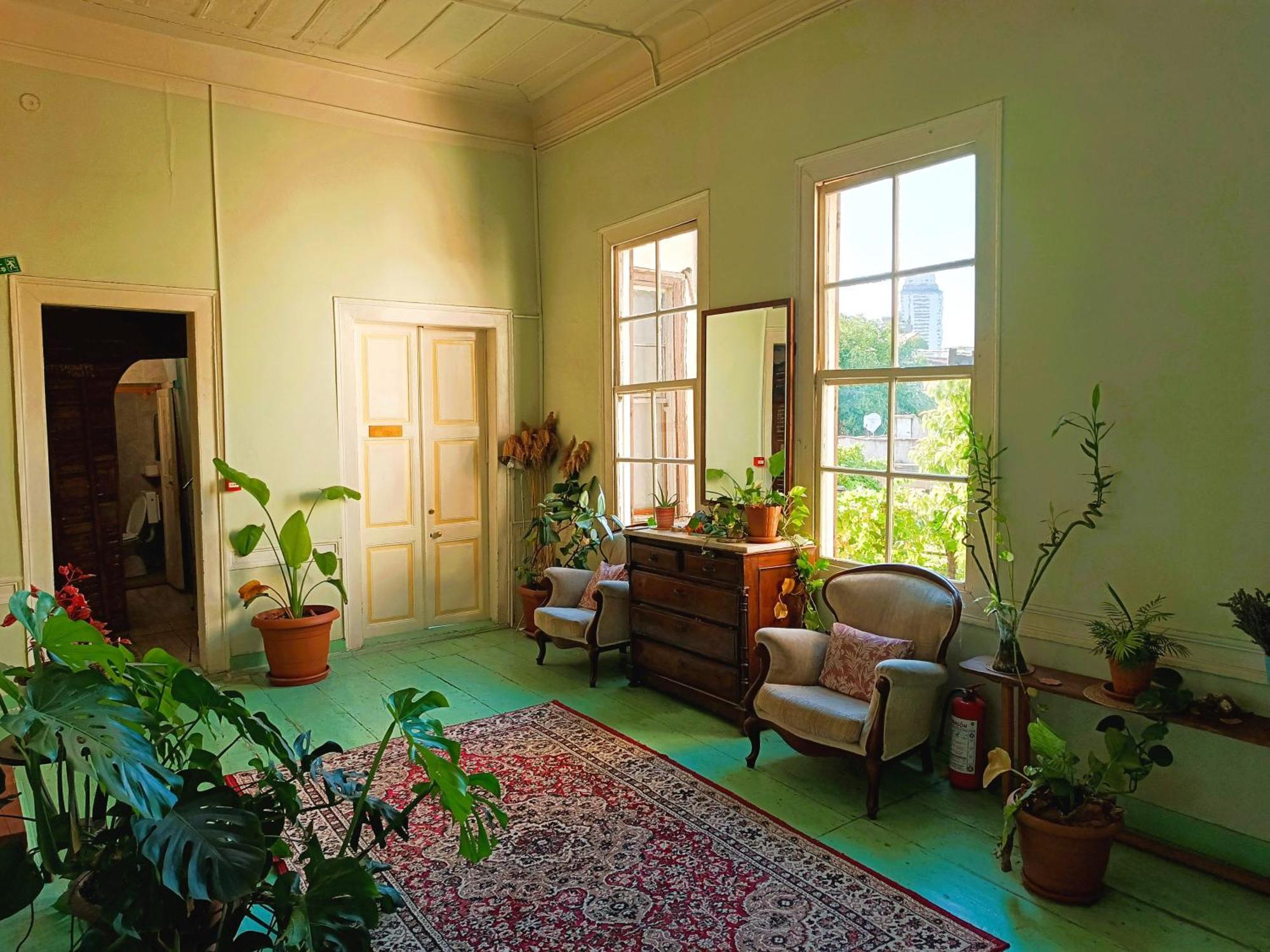 Lotus Garden Hostel Σμύρνη Εξωτερικό φωτογραφία